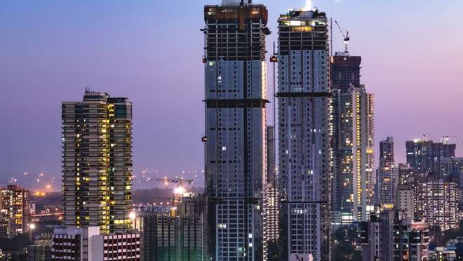 Savour warm spices in Mumbai's ocean breeze