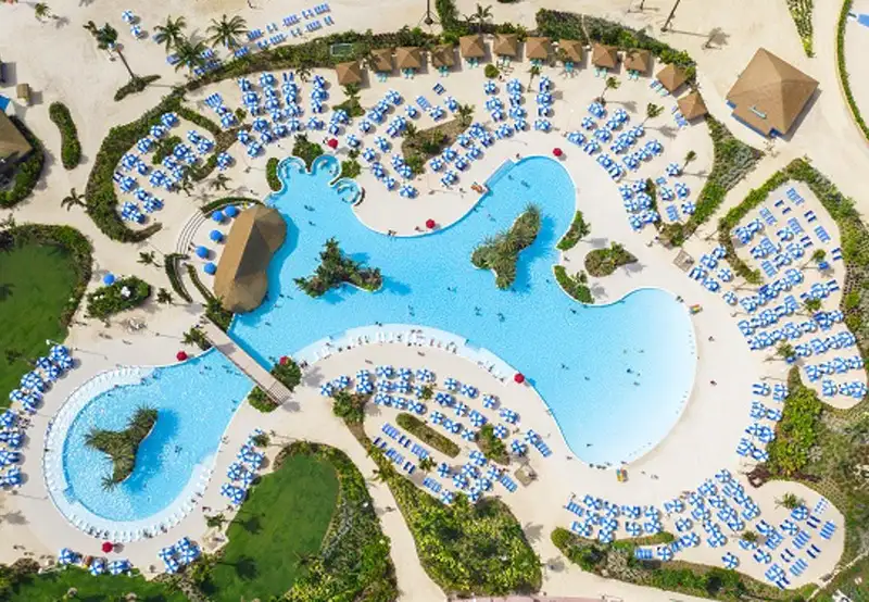 Oasis Lagoon