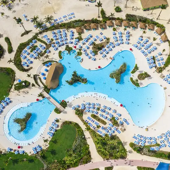 Oasis Lagoon