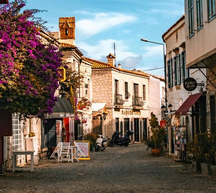 Alaçatı