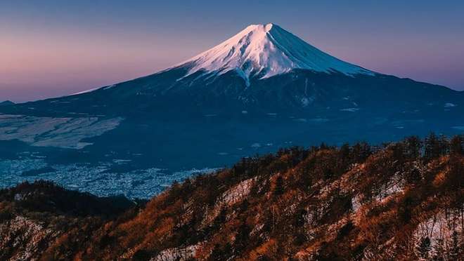 Admire Mt. Fuji and indulge in fantastic local flavours