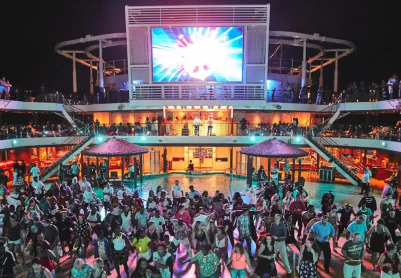 CARNIVAL VISTA