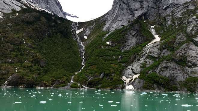 Tracy Arm (Scenic Cruising)
