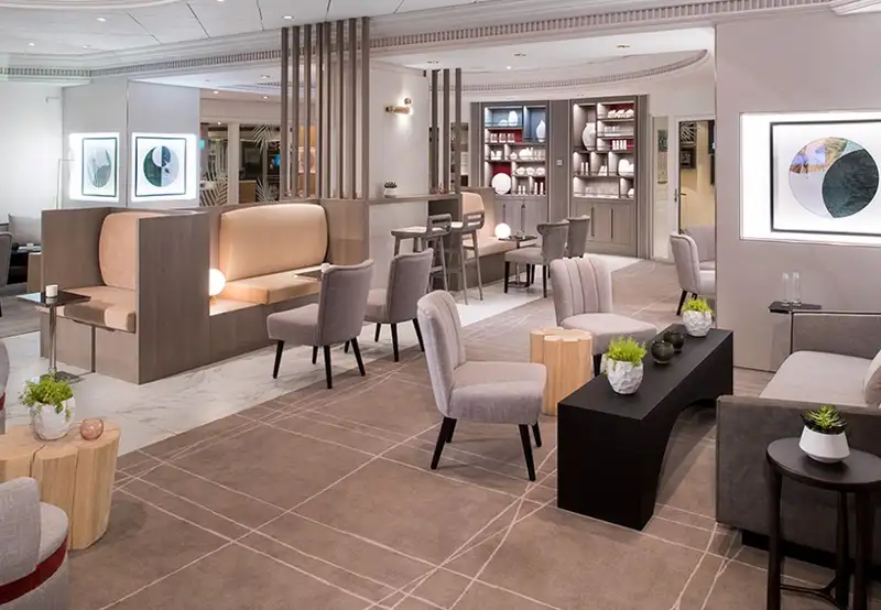 The Retreat Lounge