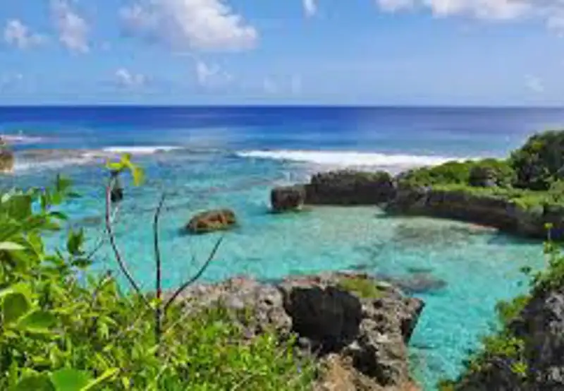 Snorkel in Limu Pools