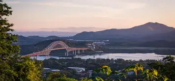 Panama Canal (Gatun Yacht Club)