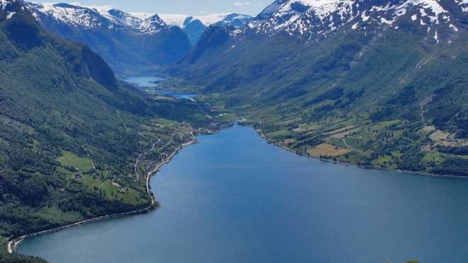 Nordfjord (Scenic Cruising)