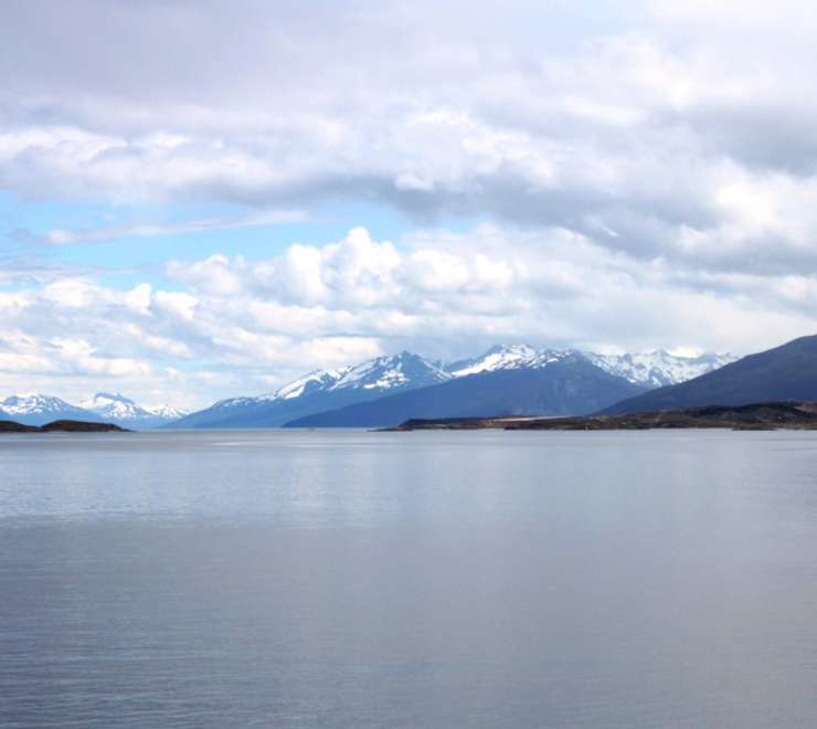 Strait of Magellan - Cruising