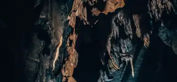 Dau Go Cave