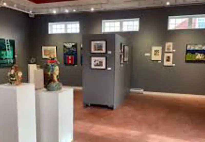 Icehouse Gallary