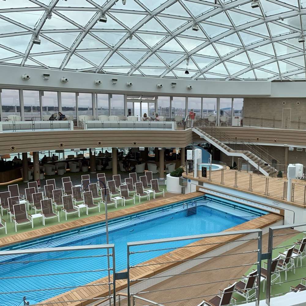 Swimming Pools - Skydome