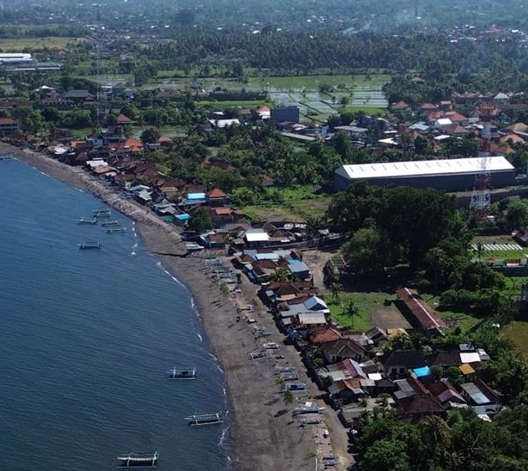 Lovina Beach