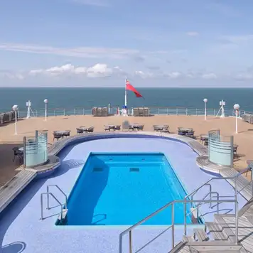 Pool on Arcadia