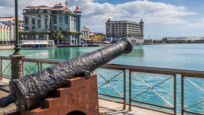 Savour warm ocean breezes in Port Louis